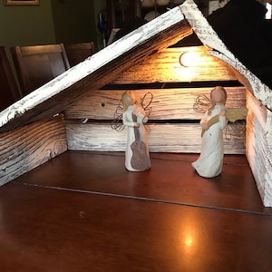 Nativity Stable Manger Rustic Lighted Handmade Wooden Crèche Antique White FREE FAST SHIPPING
