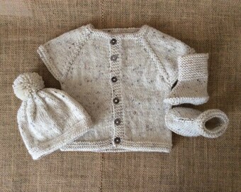 Hand knitted Baby Set, Jacket Booties Hat 0-6 months Cream fleck.