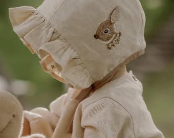 Linen baby bonnet with embroidery