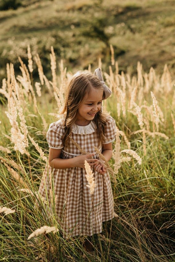 Summer gingham dress for girls
