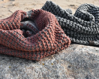 Merino wool cowl snood. Soft warm merino wool neck warmer. Winter infinity scarf. Ready to ship. Click for more colours.