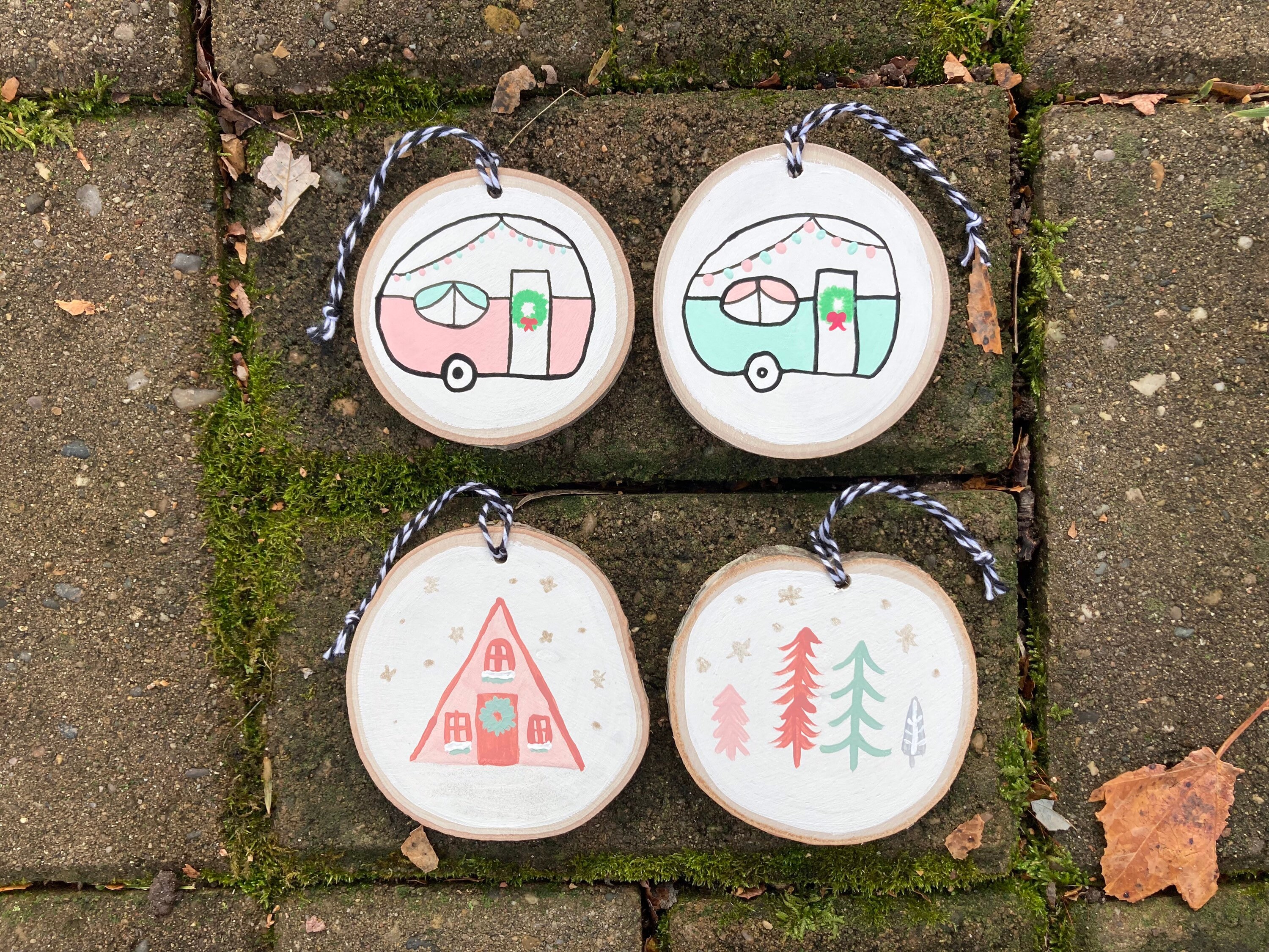 Christmas Camper Ornament | Hand Painted | Cozy | Wood Slice Ornament ...