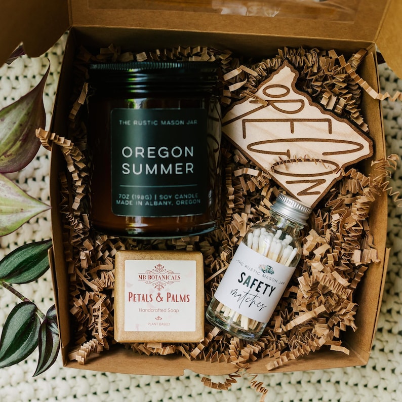 Scatola regalo Oregon // PNW // Oregon // Scatola regalo // Regalo per lei // Regalo per lui // Candela di soia // Regalo fatto a mano // Prodotto in Oregon // Oregon immagine 5