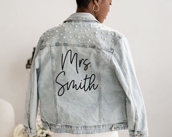 Bridal Gift// Bride Denim Jacket// Custom Bridal Pearl Coat Jacket// Mrs Bride Denim Jacket// Bachelorette Party Outfits- (Denim Jacket)