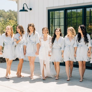 Bridesmaid Robes| Bridal Robe| Bride & Maid of Honor Robes | Bridesmaid Gifts| Wedding Party Gift| Bridesmaid Proposal Gift (Ruffle Robe)