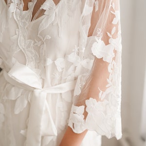 Bridal Lace Robe // Bridal Party Robes// Bridal Shower Gifts ...