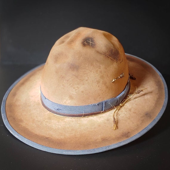 Cowboy Hat Size 7 1/8. the wild 