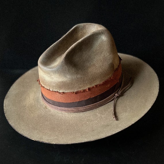 Cowboy hat size 7 1/4. The “Colorado Kid” size 7 1/4 from Ugly Outlaw.