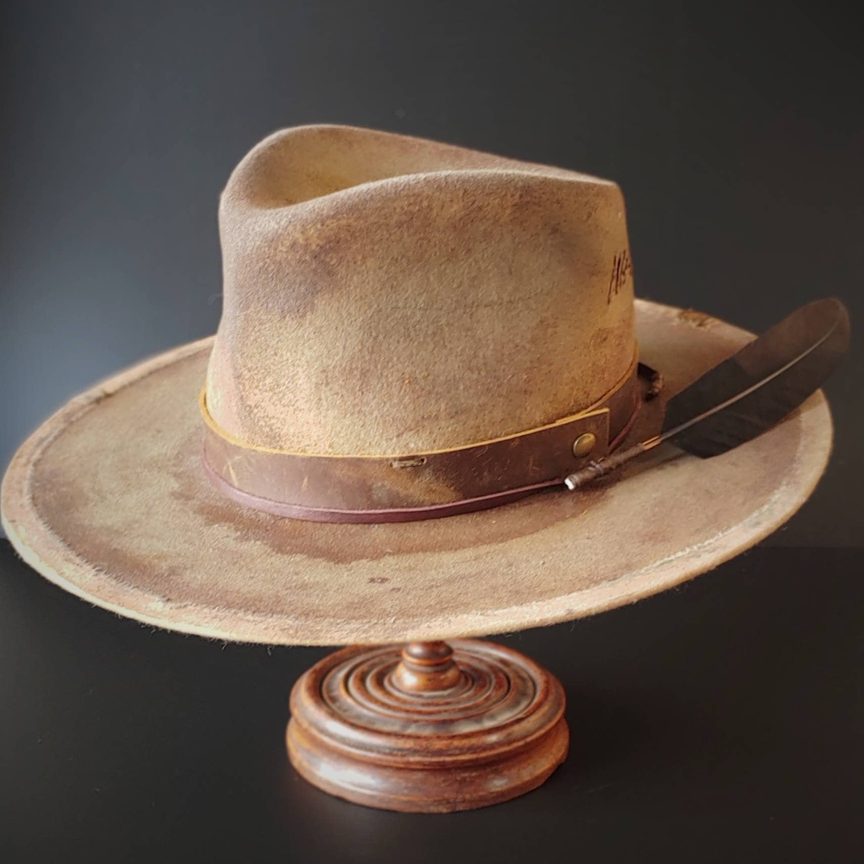 Cowboy hat size 6 7/8. The Dirty Little Liar from Ugly Outlaw.
