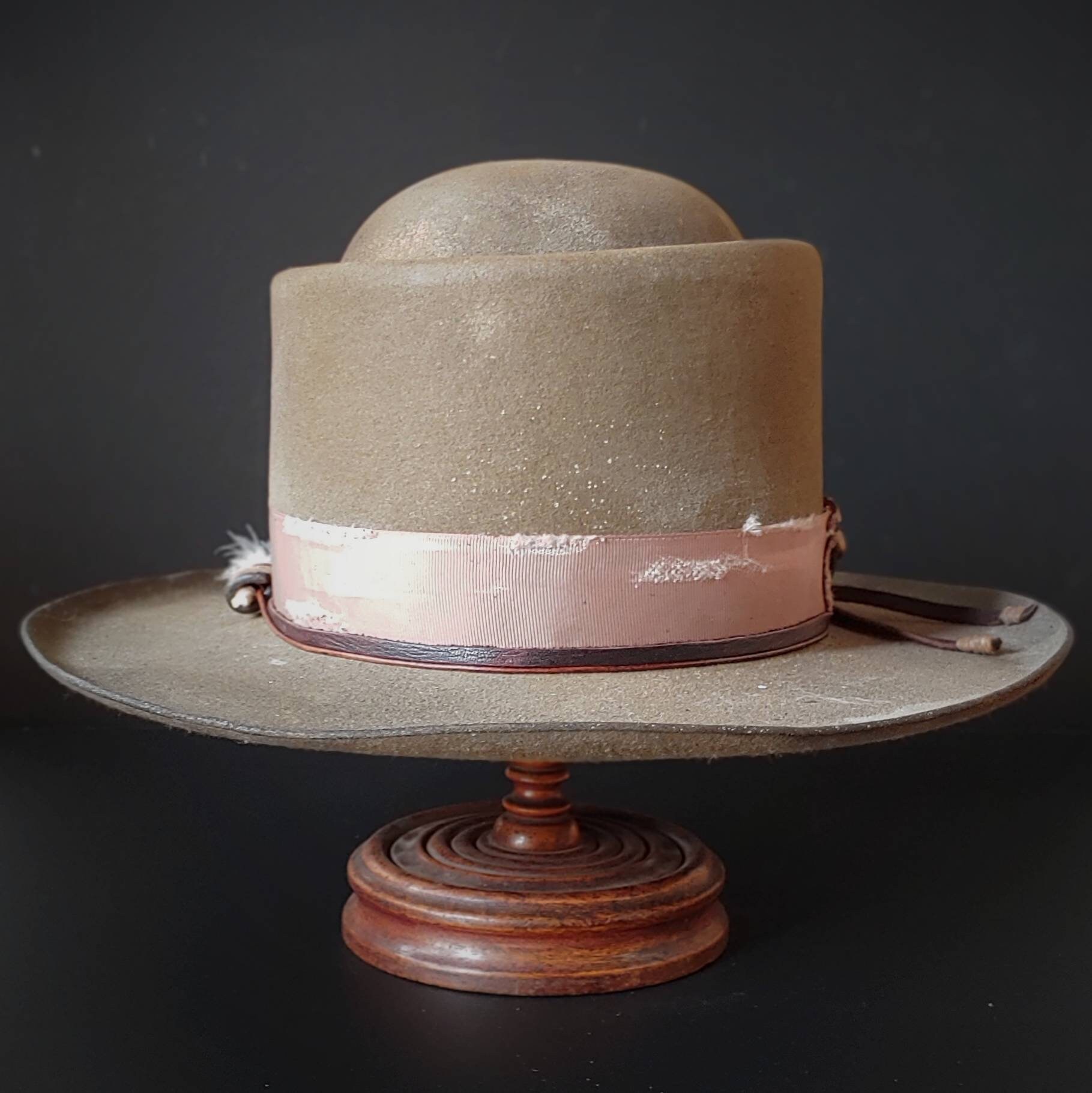 Cowboy hat size 7 3/4 (62cm). The Big Man on the Ranch from Ugly Outlaw.