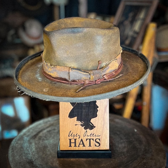 The “Desperate Measures Type” size 7 1/8 (57cm) from Ugly Outlaw Hats.