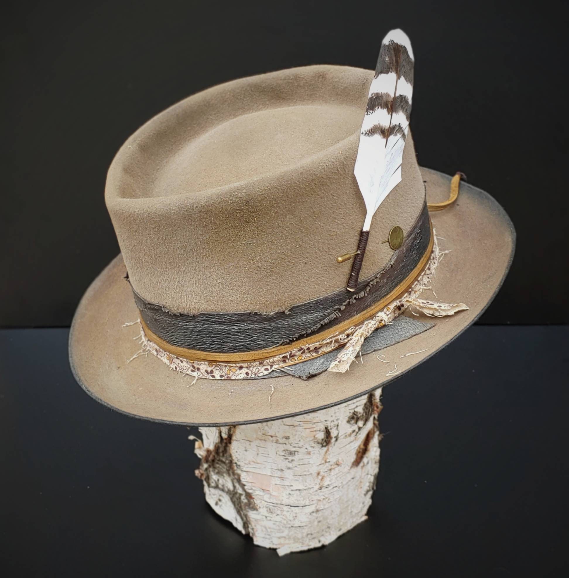 Cowboy hat size 7 3/8. The Curly Wolf from Ugly Outlaw.