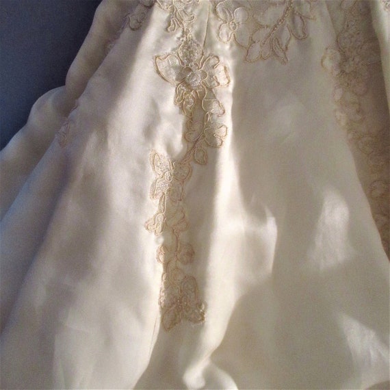 Vintage Wedding Gown - 1960s - Marie of Pandora -… - image 7