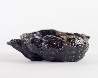Chawan 61, bol raku noir cuit au bois.