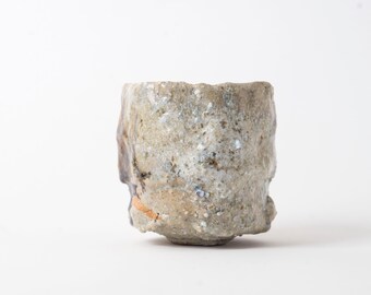 Chawan 145, bol à thé en grès sculpté à la main
