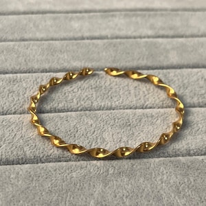 Designer Twisted Handcuff Bracelet, Gold Plated Twisted Bracelet, Designer Handcuff Bracelet, Golden Fashion Jewellery Office Wear Bracelet