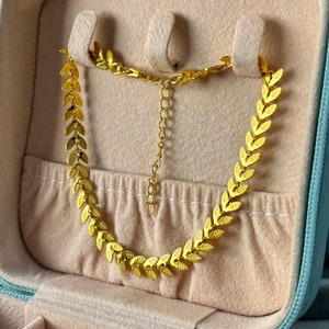 18k vergoldete Messing Blatt Armband: Designer Modeschmuck