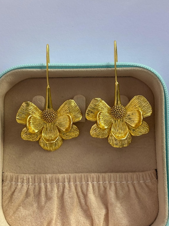 Flower metal big circle earring best sale