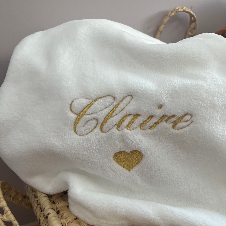 Soft blanket to personalize with the first name of the baby or child of your choice. A beautiful, large blanket that will keep you warm image 6