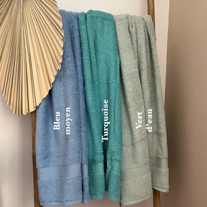 Large embroidered bath towel for a guest gift to personalize with the first name or nickname of your choice. image 9