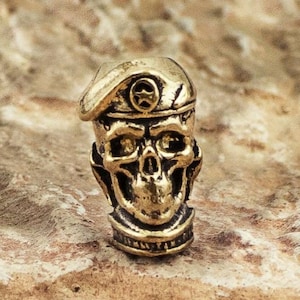 Skull Paratrooper Paracord bead / knife bead/lanyard bead / knife accessory/EDC bead-edc paracord bracelet-keychains-figurine