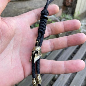 Paracord Knife Lanyard with bead spartan helmet