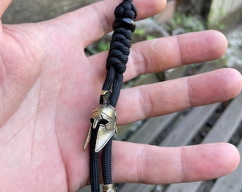 Paracord Knife Lanyard with bead spartan helmet