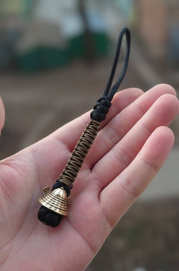 Samurai Helmet Brass Bead Paracord Lanyard, Handmade Keychain - Etsy