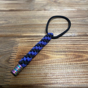 Paracord lanyard, Helix Black Navy blue.  With titanium bead
