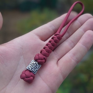 Paracord lanyard  /Paracord keychain/ Custom knife paracord lanyard