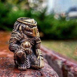 Paracord bead and Charms knife bead-lanyard bead-knife accessory-EDC bead-edc paracord bracelet-keychains-figurine predator