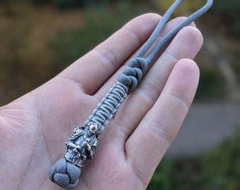 Paracord lanyard  "Knight" Hand-molded brass bead/Paracord keychain/ Custom knife paracord lanyard bead silver plated brass
