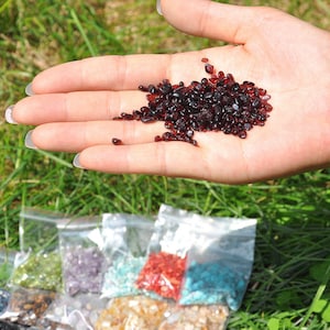 Natural Gemstones Mini Chips Bulk Lot, 3-9 mm Gemstone Chips,Loose Undrilled Tumbled Natural Stones，Rose Quartz Crystal Gemstones