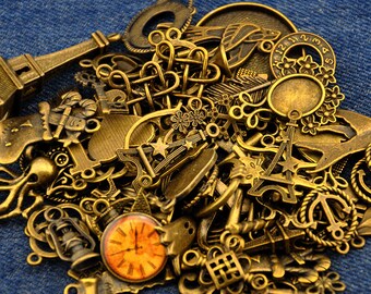 Assorted Charms,Set Bronze Charms,Mixed Charms,BULK Charms,Antiqued bronze 、Antique Silver Pendants Wholesale Charms 40/80/100/200/500 grams