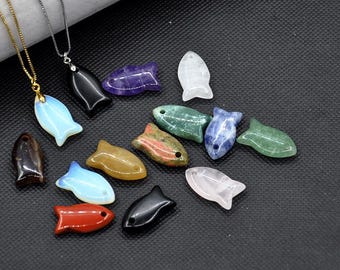 Nature Carved gemstone fish Necklace，Animal Fish Necklace，surfer gift,Amulet Talisman Necklace Jewerly，Ocean Inspired Jewelry