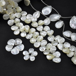 Natural White Mother of Pearl Teardrop Beads,White Pearl Shell Petal Shaped Beads,Shell Smooth Flat Teardrop Beads，top drilled shell beads