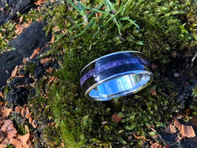 Sterling silver Ebony bent wood ring with Amethyst inlay