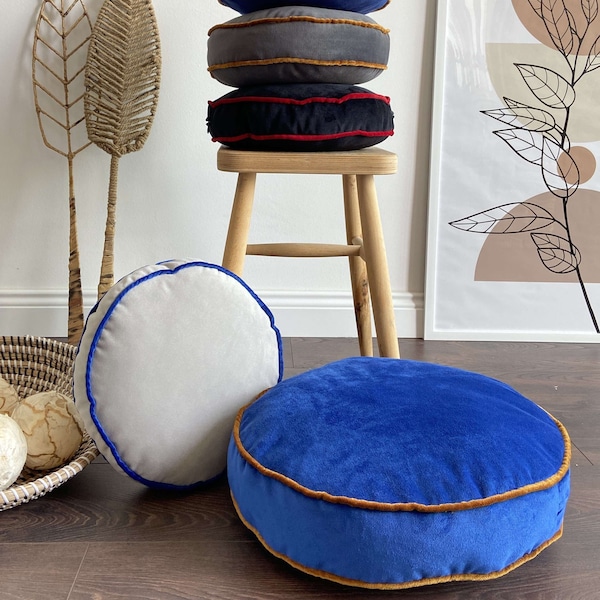 Brown Round Tufted Velvet Pillow main image 0