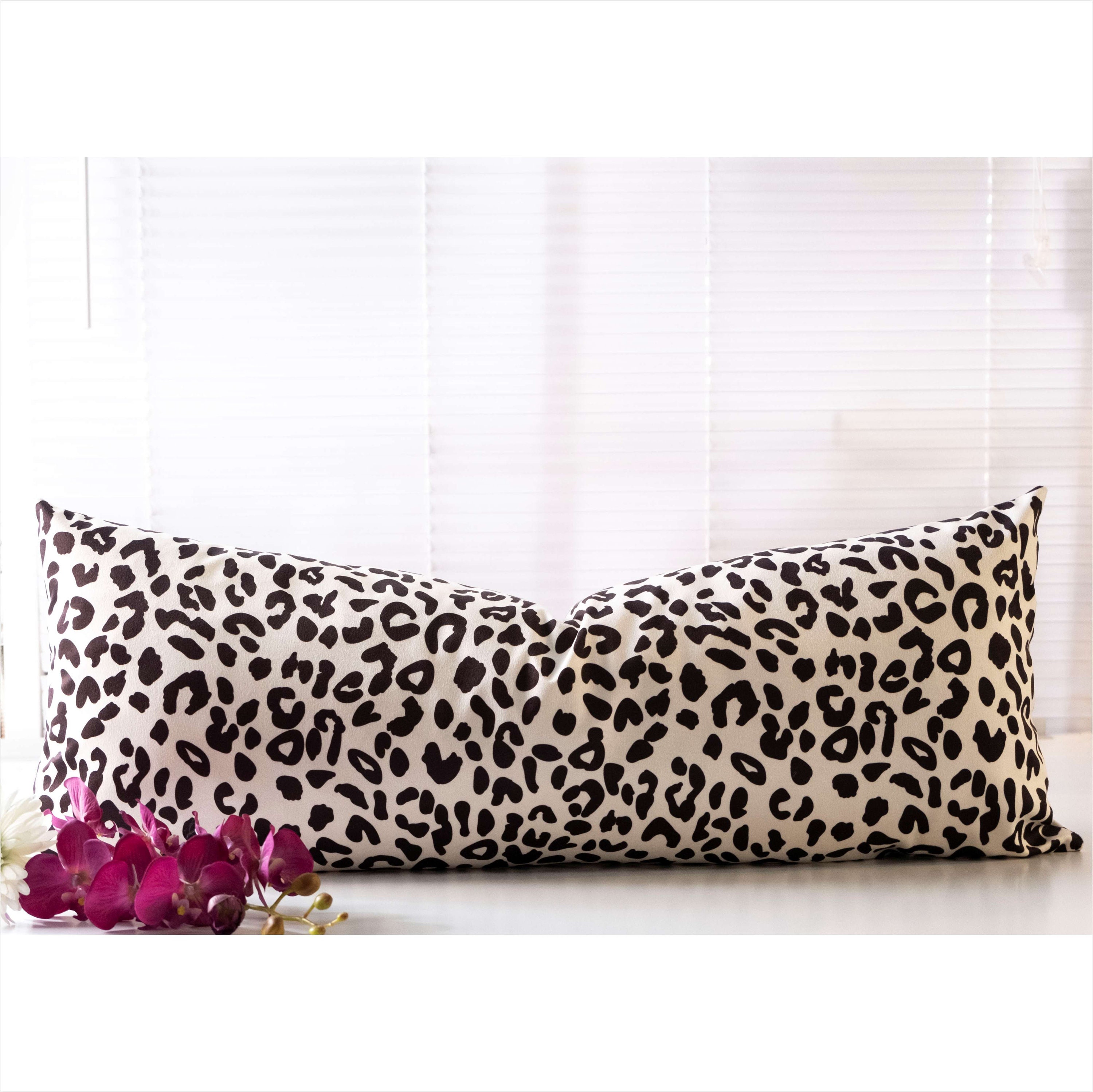 Entua Snow Leopard Cheetah Fur Lumbar Throw Pillows Covers 12x20 Soft  Plush Animal Skin Pattern Texture Couch Pillow Cover Wildlife Pillowcase