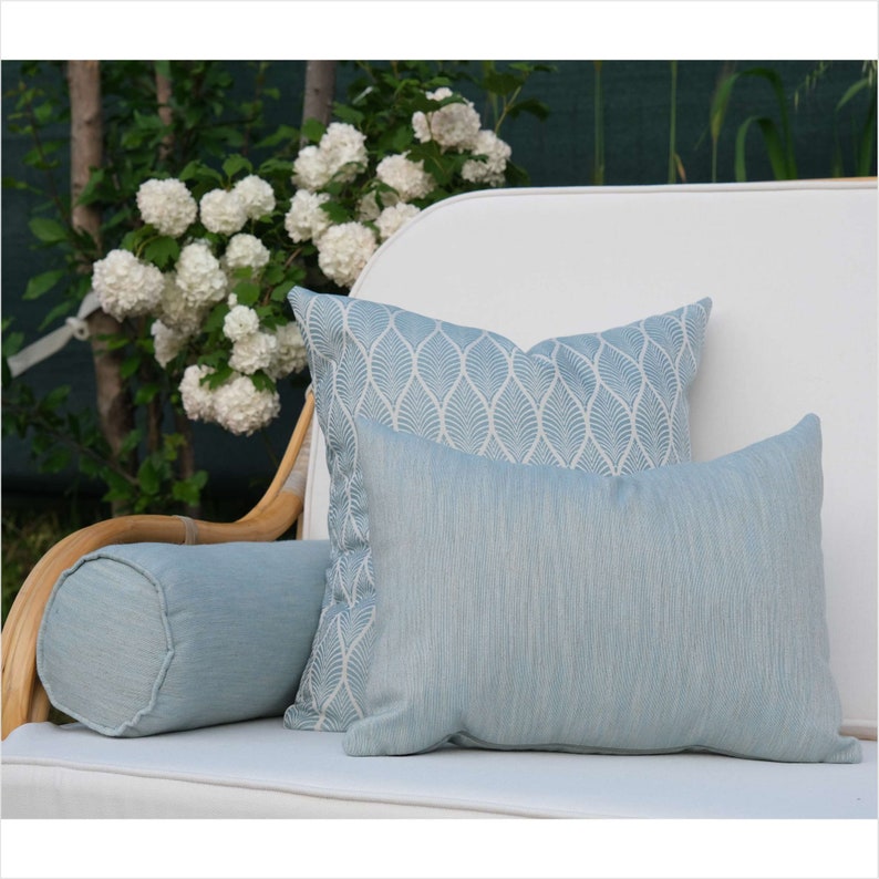 Outdoor Pillow Set, Patio Pillows, Outdoor Sofa Pillows, Durable and Stylish Outdoor Pillowcase, 18x18, 12x20, 6x18 Pillows zdjęcie 5