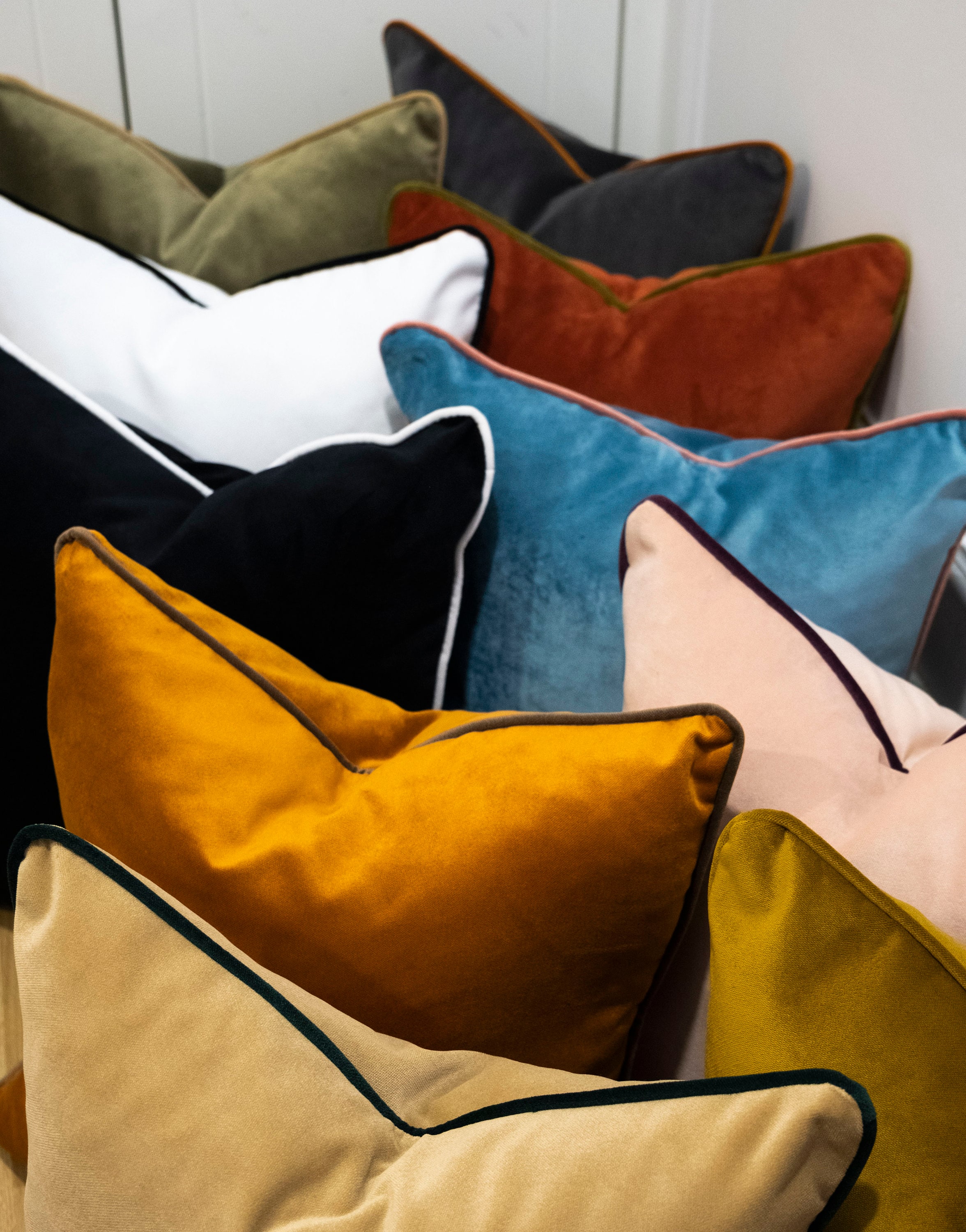 Velvet Yellow Throw Pillow Covers 18x18 Set of 4, Soft Brown Decorative  Pillows