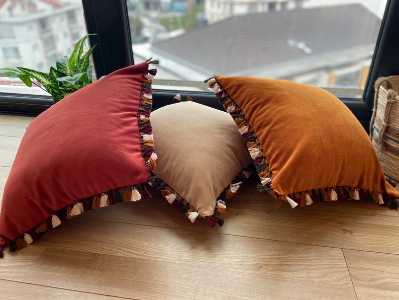 Solid Color Throw Pillow Cushions Sofa Pillow Tasseled Velvet Pillow Case Various Options for Decorative Pillows Touch Pillows