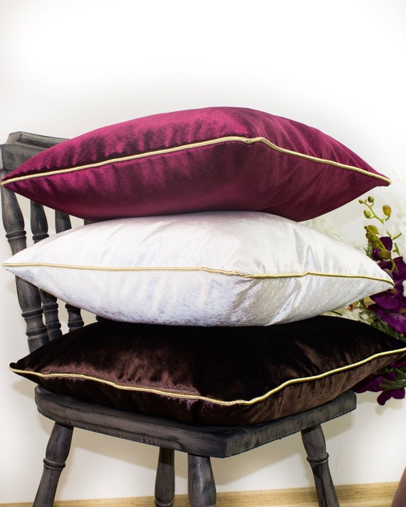 Federa Per Divano Federa Cuscino In Velluto Ricamato Aeckself - 45x45 Cm, Motivo Scudo Europeo, Colore Bordeaux Cuscino Decorativo