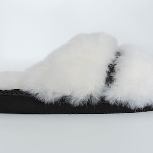 Sheepskin Home Slippers Thick Wool Shoes Boots Warm Cozy Fur Hard Sole Ladies/Women