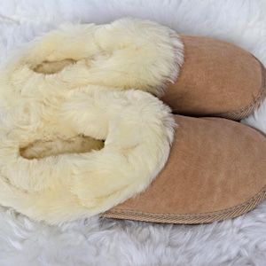 Pantoufles en peau de mouton pour dames/femmes, chaussures en laine, bottes, fourrure chaude et confortable, semelle dure