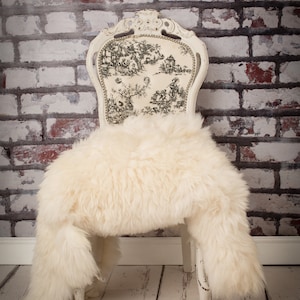 Sheepskin Rug Genuine Ivory Thick Wool Very Soft 100% Natural Large Sizes 120-130cm x 60-70 cm British Sheep Super Soft Rug XLarge