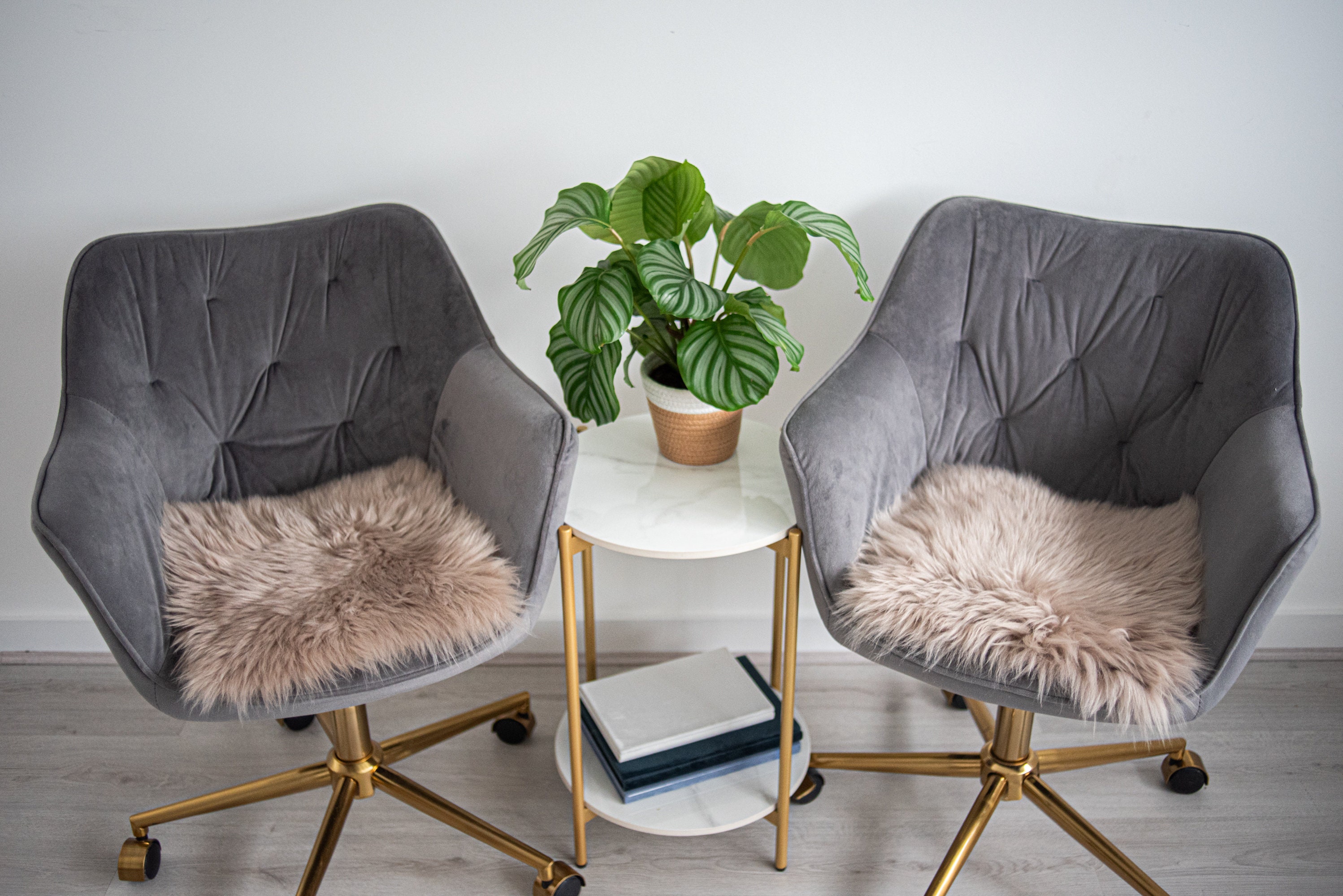 Set Of 2 Light Grey Accent Chairs - Modern Mid Century Design | Sturdy & Comfortable For Living Room