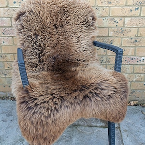 Natural Sheepskin rug HERDWICK Very Soft Wool and Plush 110 cm +++ Super Large Sizes available 4 Colors of your choice!!!