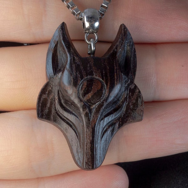 Pendentif loup en bois, pendentif animal fait à la main, cadeau pour hommes et femmes, collier de loup