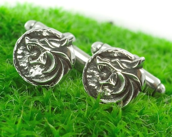 Wolf Head Silver Plated Cufflinks: Men's Jewelry Gift
